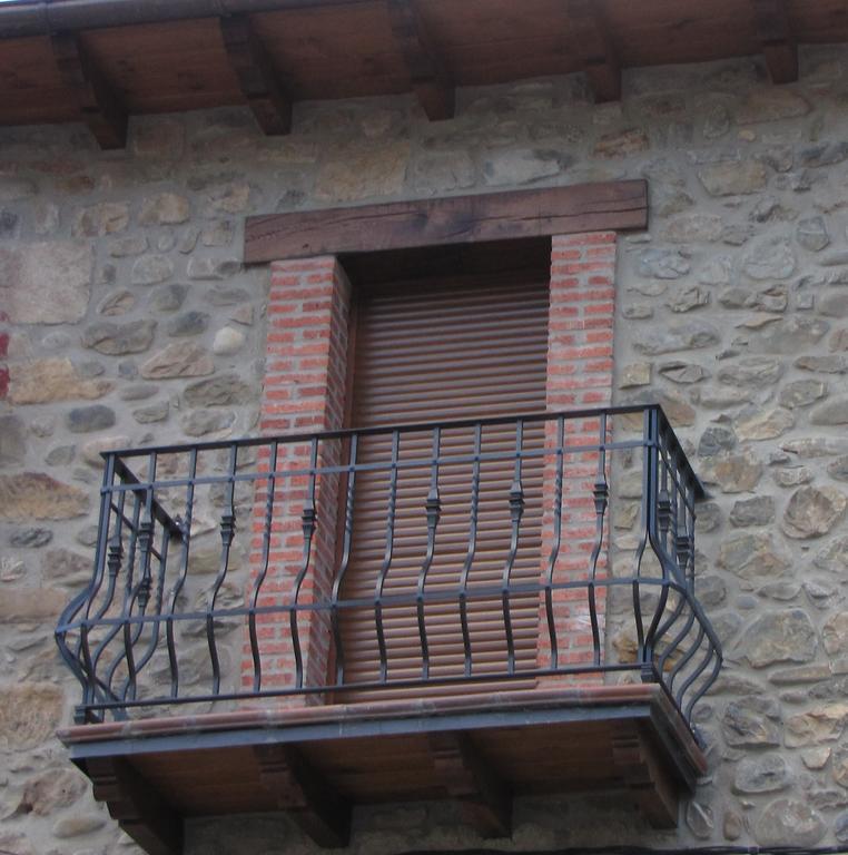 Casa Rural La Altanera Barniedo de la Reina エクステリア 写真