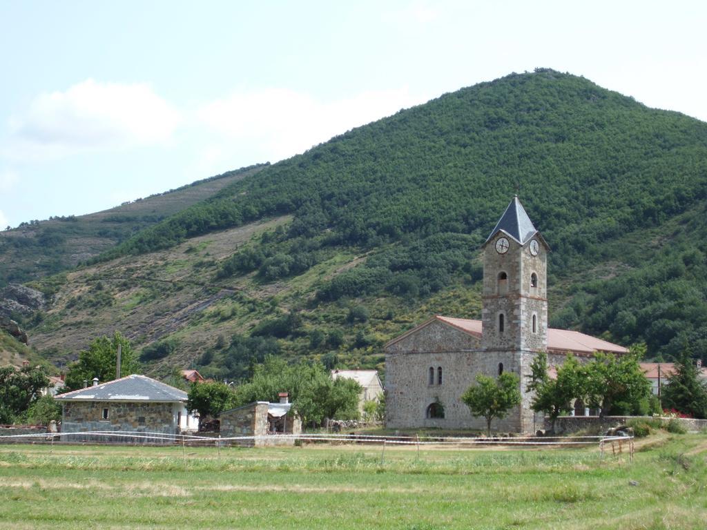 Casa Rural La Altanera Barniedo de la Reina エクステリア 写真